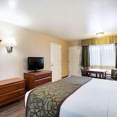 Surestay Hotel By Best Western Fernley Bagian luar foto